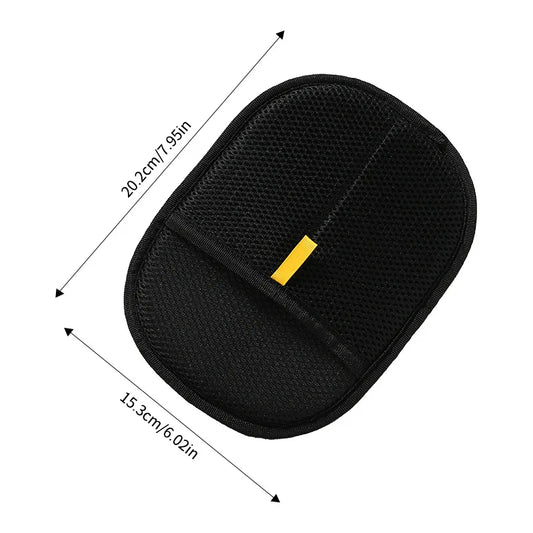The Modahub Pet Hair Remover Glove